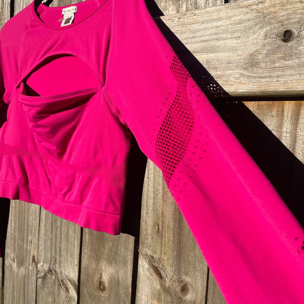 PINK Chloe X Halle Women's Pink Long Sleeve Athletic Top Sz XXL - Picture 3 of 9
